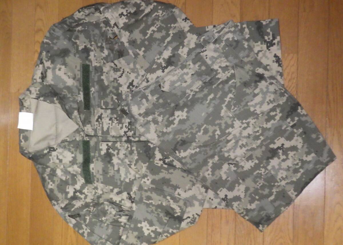 Yahoo!オークション -「ウクライナ 軍」(戦闘服) (個人装備)の Yahoo!オークション -「ウクライナ 軍」(戦闘服) (個人装備)の