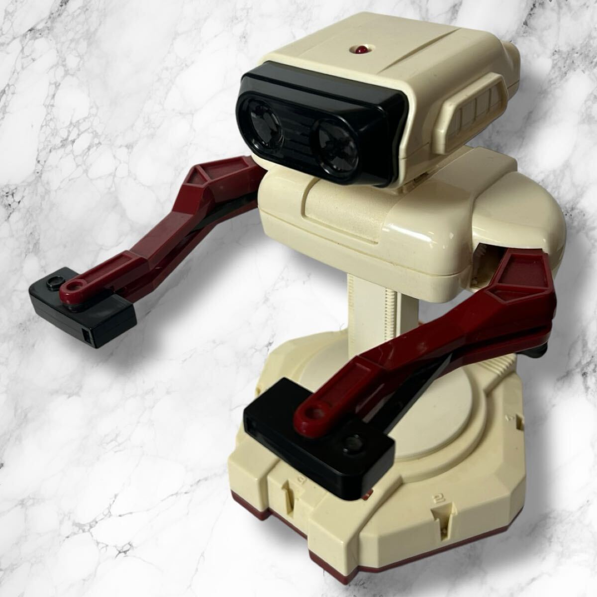 Yahoo!オークション -「ファミリーコンピュータロボット」の落札 Yahoo!オークション -「ファミリーコンピュータロボット」の落札