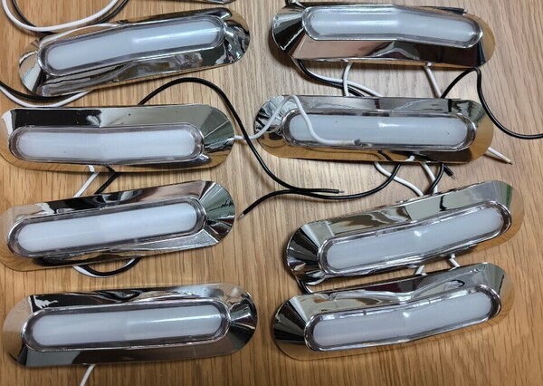 面発光サイドマーカー 6LED インナーチューブled12~30v ホワイト トラック 8個セット メッキヨーロッパ認証Eマークトラック