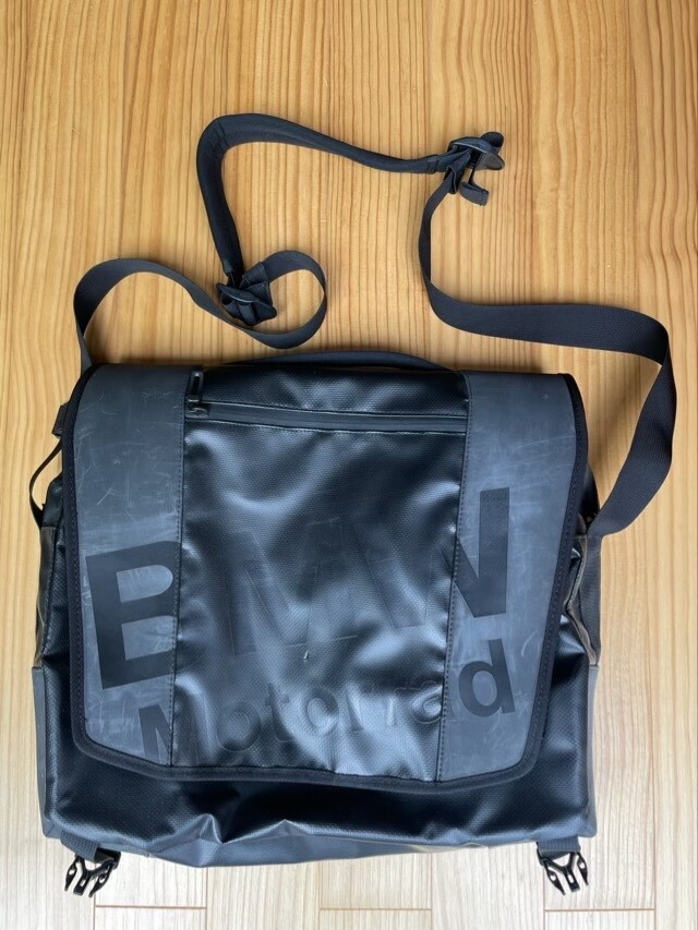 BMW Motorrad ラゲッジリッド用バッグ EI00258E Shop BMW Motorcycle Riders' Equipment: Bags | BMW Motorrad USA