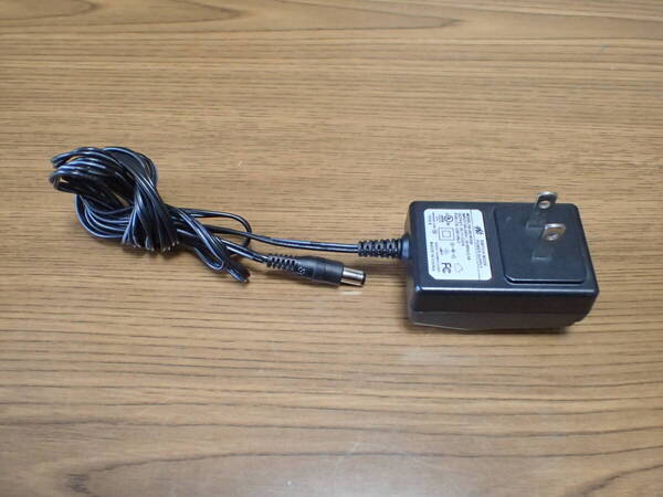 【中古】ACアダプター ENG 6A-061WU09 9V0.67A 5.5*2.1 センターマイナス