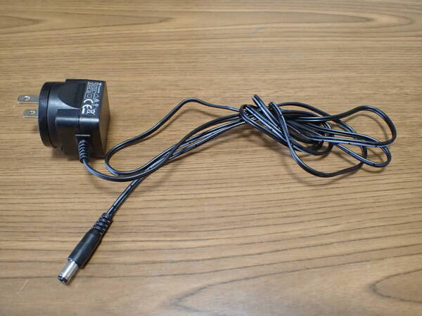 【中古】ACアダプター HUONIU HNBL050100WX 5V1A 5.5*2.1