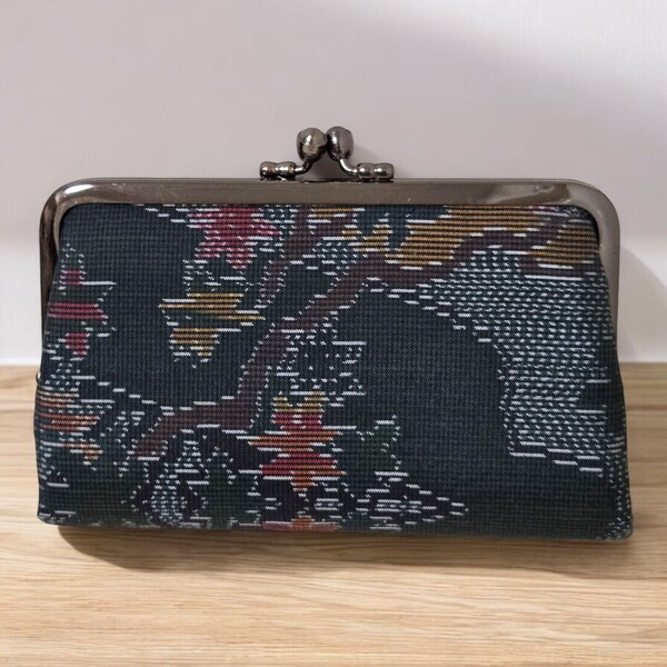 【美品】レトロかわいい 和柄 がま口財布|和装にぴったり!小物&小銭入れ