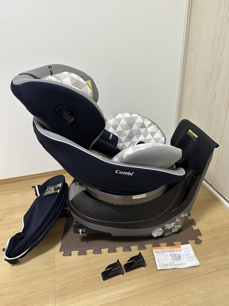 美品 コンビ チャイルドシート クルムーヴ スマート ISOFIX NEO