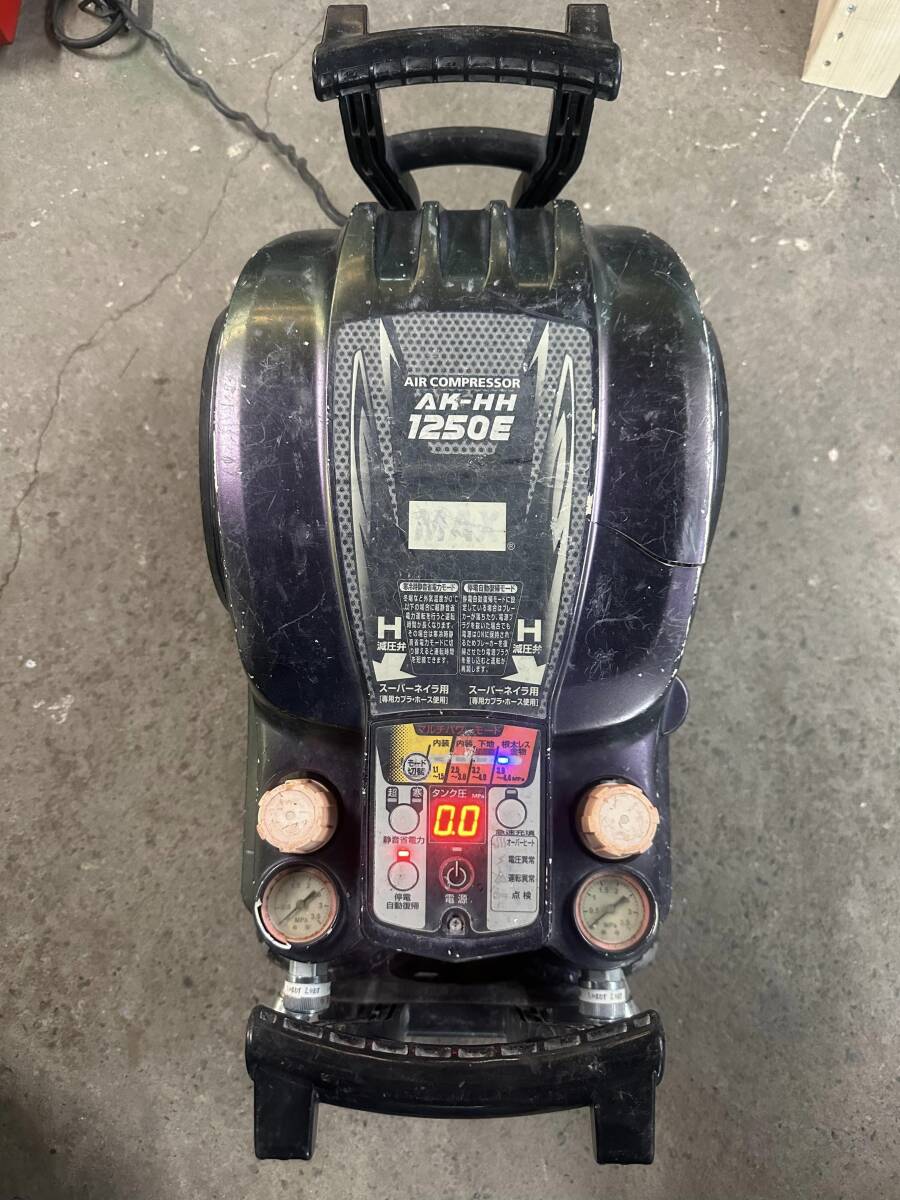Yahoo!オークション - MAX エア コンプレッサー AK-HH 1250E Yahoo!オークション - MAX エア コンプレッサー AK-HH 1250E