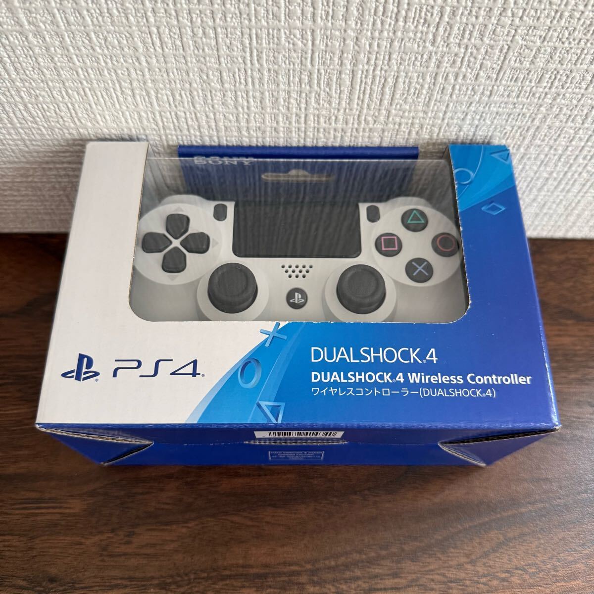 Amazon | ワイヤレスコントローラー (DUALSHOCK 4) グレイシャー
