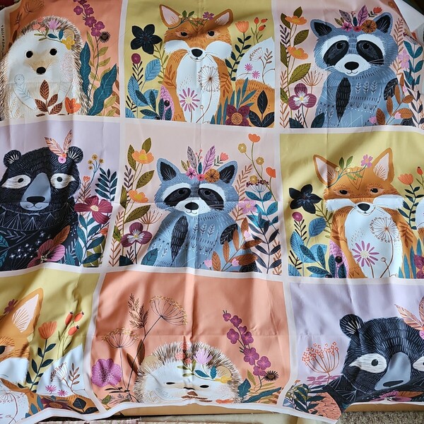 即決 送料込 USAコットン dashwood パネル生地 Wild 動物アニマル くま キツネ アライグマ ハリネズミ お花 3列3行9パネル ハンドメイド