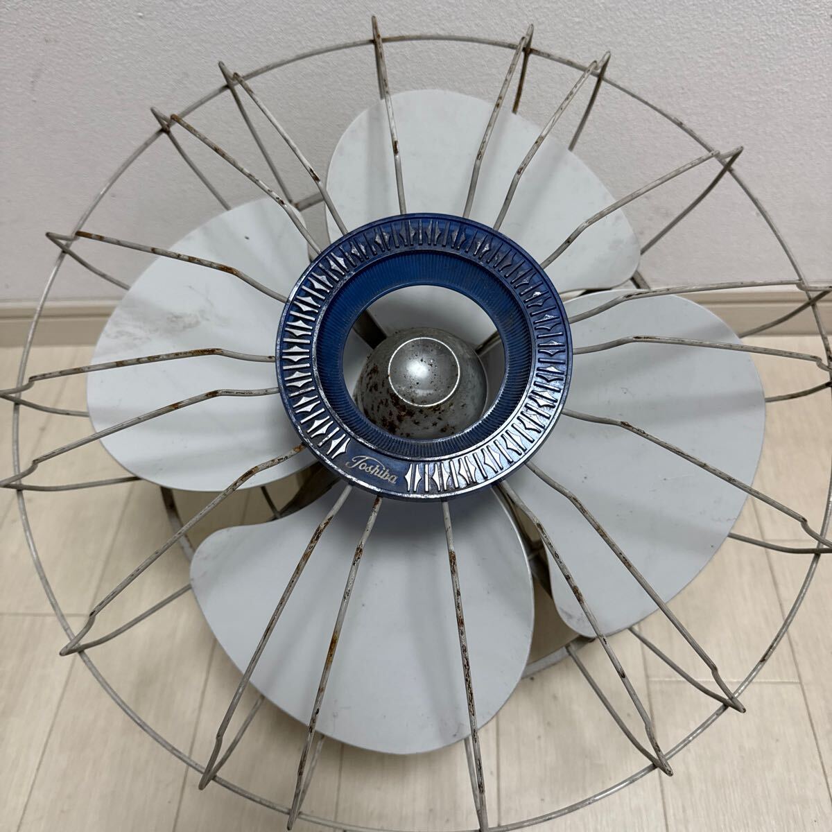 昭和レトロ 東芝 天井扇 CT-40N 40cm アンティーク 扇風機 Yahoo!オークション -「ct-40」(扇風機) (電化製品)の落札相場