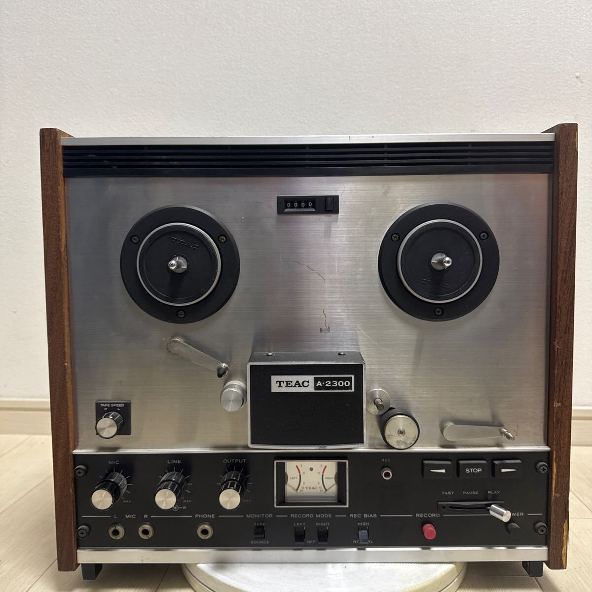 Yahoo!オークション -「teac a-2300」の落札相場・落札価格 Yahoo!オークション -「teac a-2300」の落札相場・落札価格