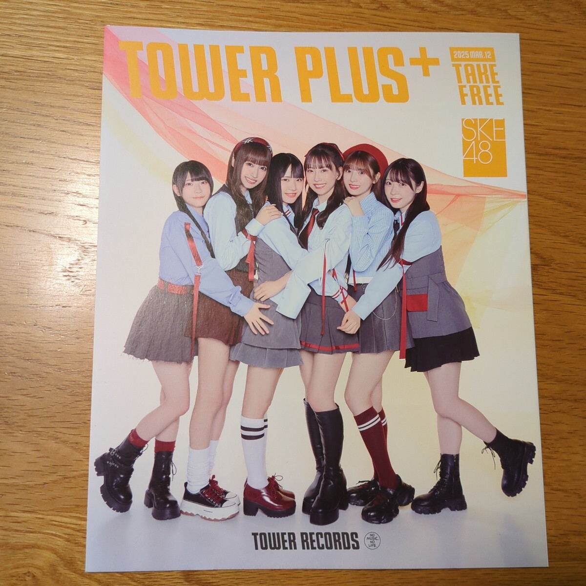 SKE48　PETIT CAFÉ11月生誕 浅井裕華直筆メッセージ入りコースター GcBT9vFagAATJXQ.jpg