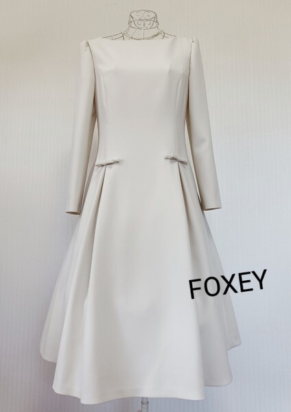 ☆【即決送料無料】希少フォクシーニューヨーク42642Odessa Dressワンピース40☆