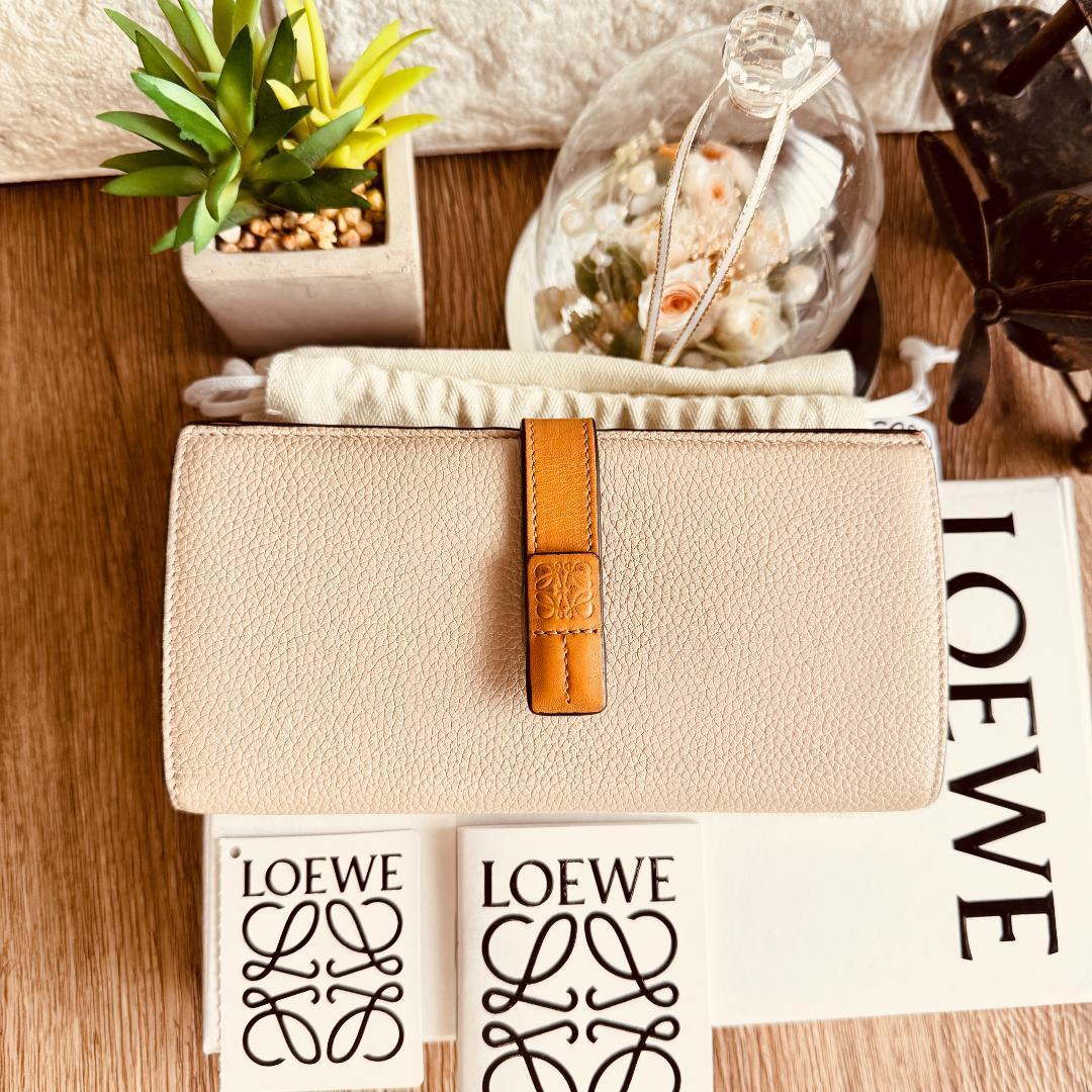 2025年最新】Yahoo!オークション -loewe ロエベ 二つ折り財布の 2025年最新】Yahoo!オークション -loewe ロエベ 二つ折り財布の