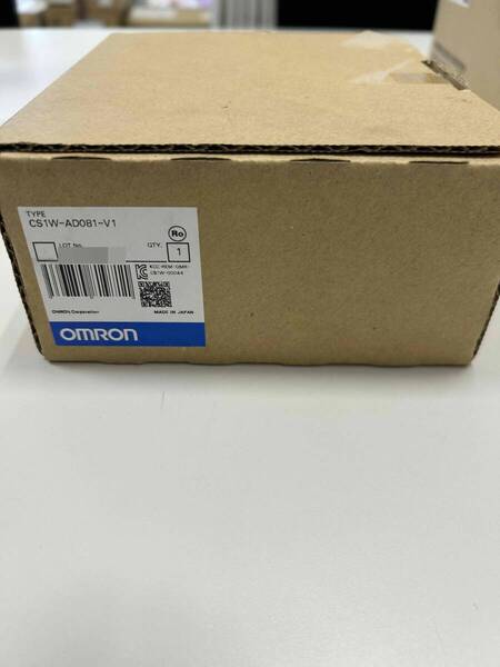 ★未使用品 OMRON オムロン CS1W-AD081-V1 アナログ入出力ユニット