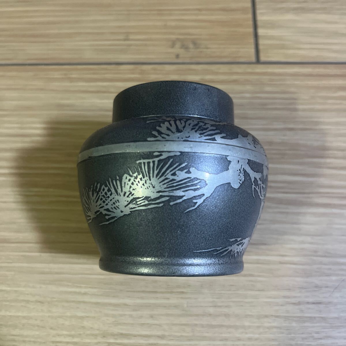 Yahoo!オークション -「乾茂號造」(茶器) (和食器)の落札相場 Yahoo!オークション -「乾茂號造」(茶器) (和食器)の落札相場