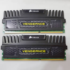 CORSAIR VENGEANCE CMZ8GX3M2A1600C9 DDR3 4GB メモリ x 2枚 ジャンク品
