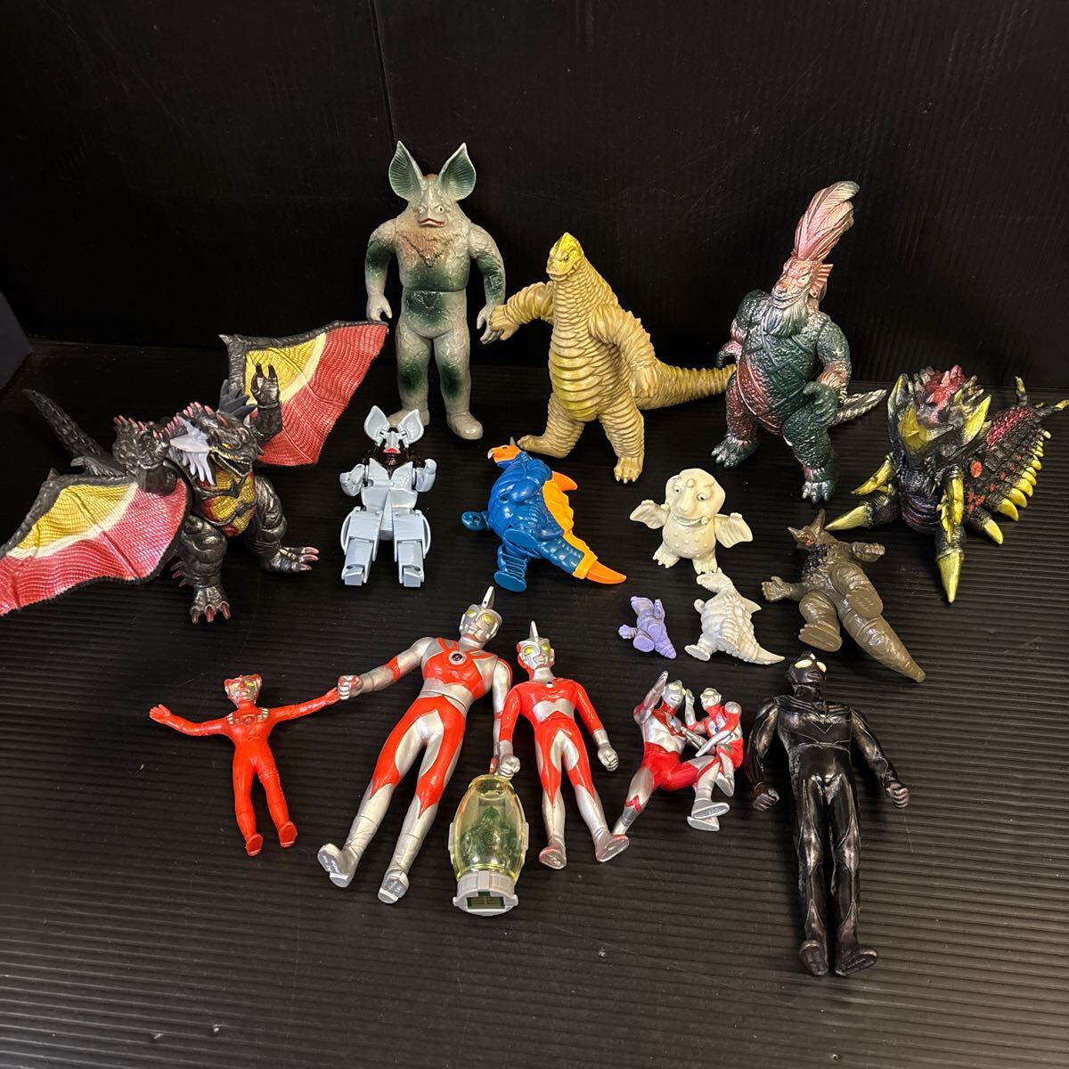 Yahoo!オークション -「怪獣消しゴム」(その他) (ウルトラマン Yahoo!オークション -「怪獣消しゴム」(その他) (ウルトラマン