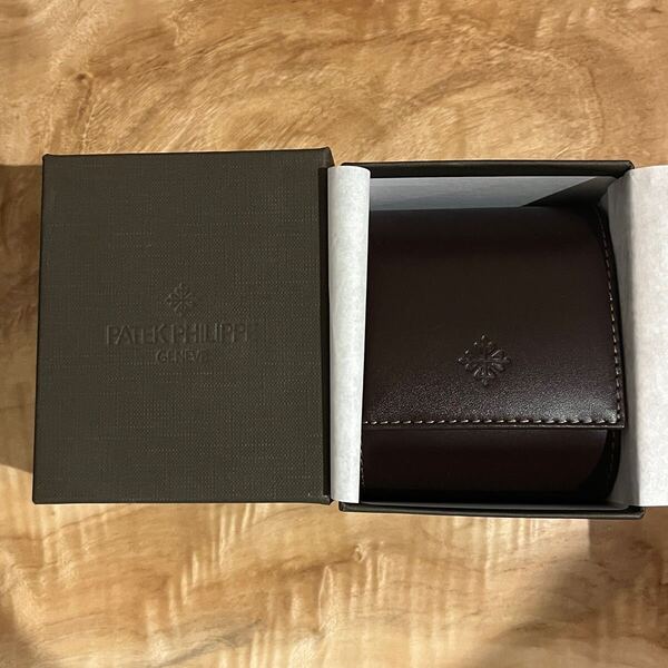 新品☆ パテックフィリップ PATEK PHILIPPE トラベルケース 1本用 革 レザー 時計ケース ポーチ 送料無料 艶なし