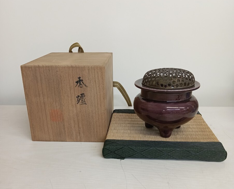 Yahoo!オークション -「道八」(香炉、香合) (京焼)の落札相場 Yahoo!オークション -「道八」(香炉、香合) (京焼)の落札相場