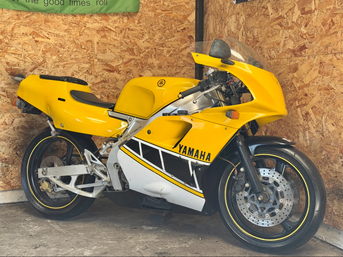 Yahoo!オークション -「tzr250後方排気」(ヤマハ) (オートバイ Yahoo!オークション -「tzr250後方排気」(ヤマハ) (オートバイ