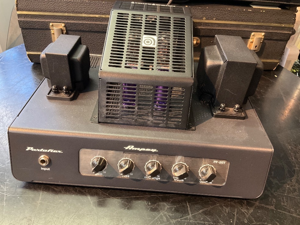 2025年最新】Yahoo!オークション -ampeg ベースアンプの中古品 2025年最新】Yahoo!オークション -ampeg ベースアンプの中古品