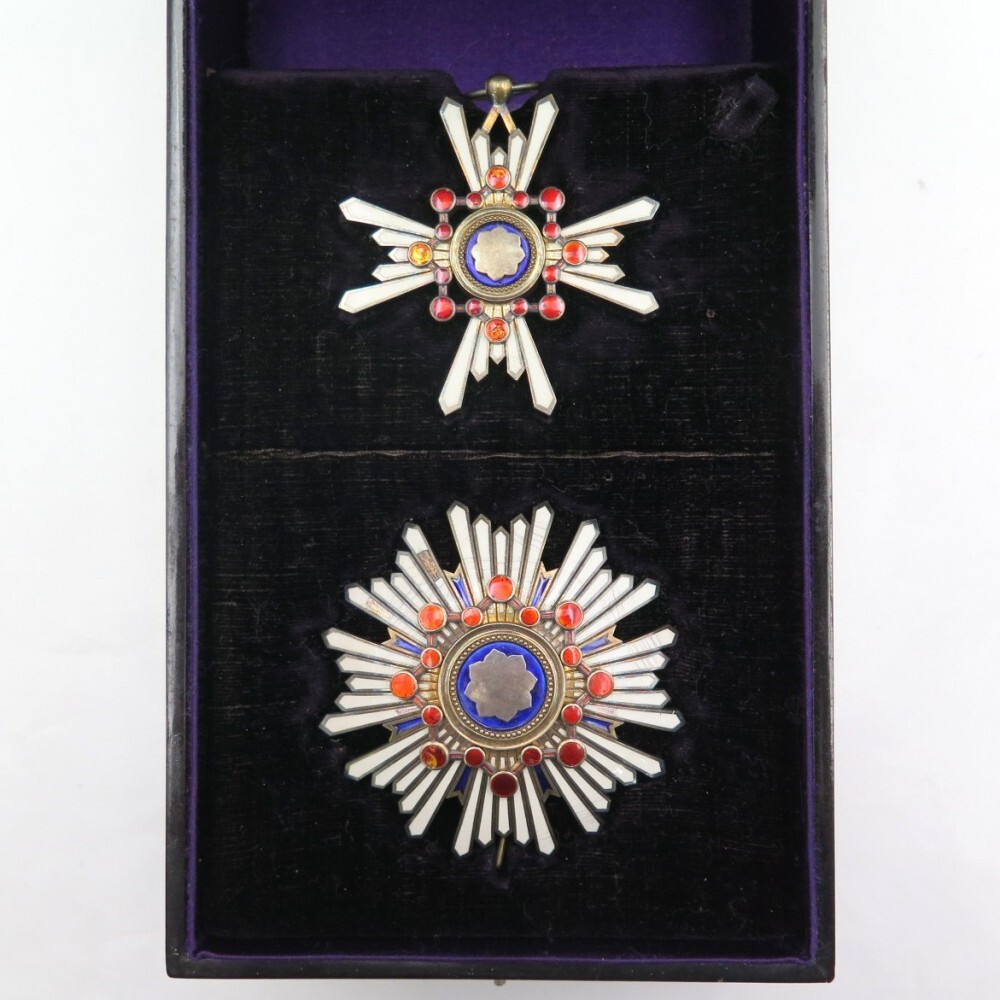 瑞宝大綬章 勲一等　瑞宝章 日本陸海軍 (レプリカ) 極美品! 本物保証】勲一等瑞宝章 明治勲章 瑞宝大綬章 昭和後期