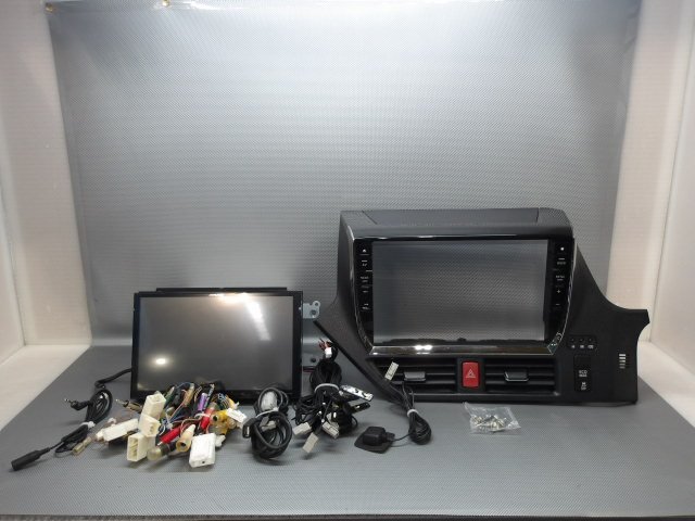 ジャンク品 アルパイン 10インチナビ EX1000 80ヴォクシー 料っ