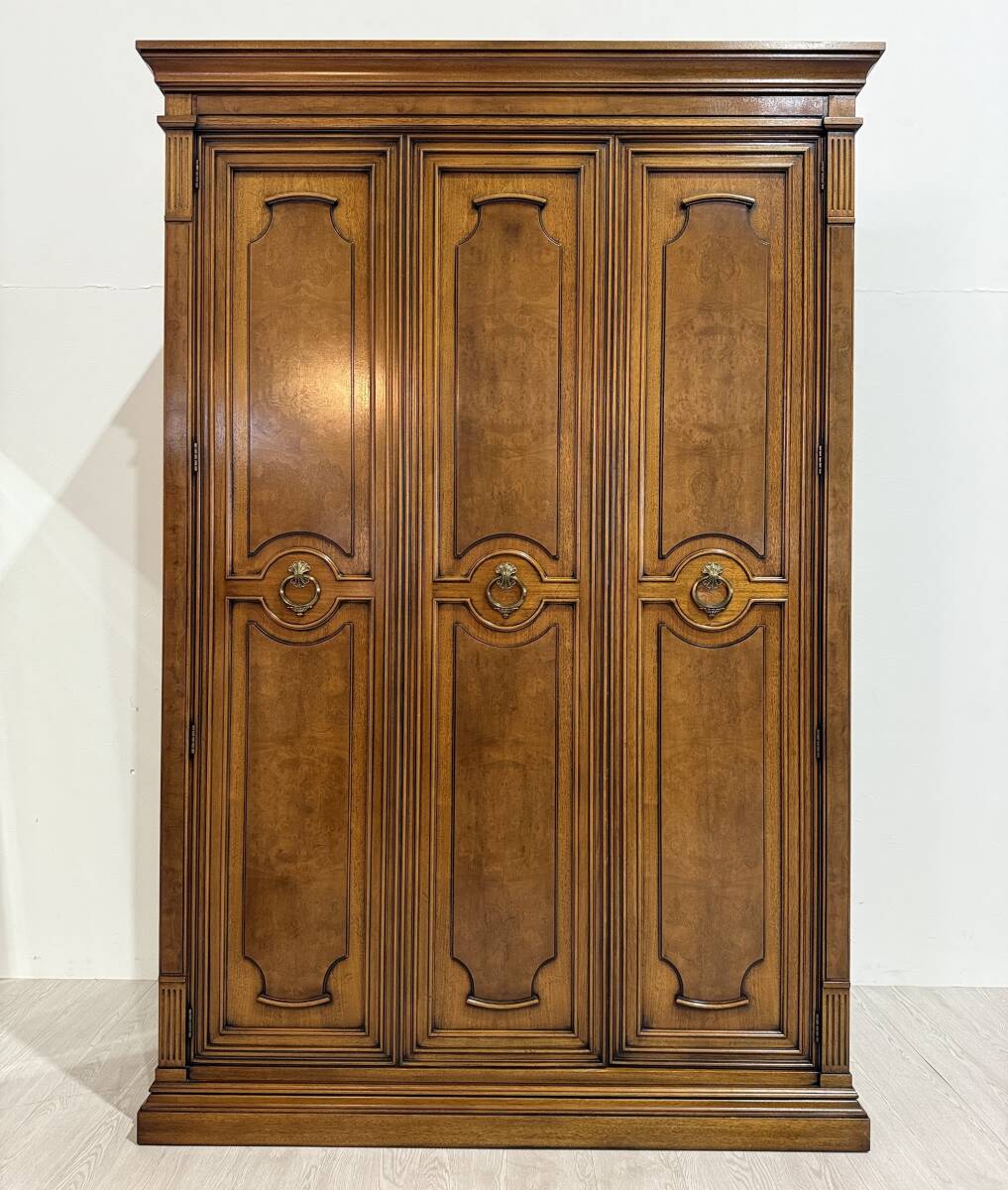 Yahoo!オークション - 美品 最高級 ドレクセルDREXEL HERITAGE Yahoo!オークション - 美品 最高級 ドレクセルDREXEL HERITAGE