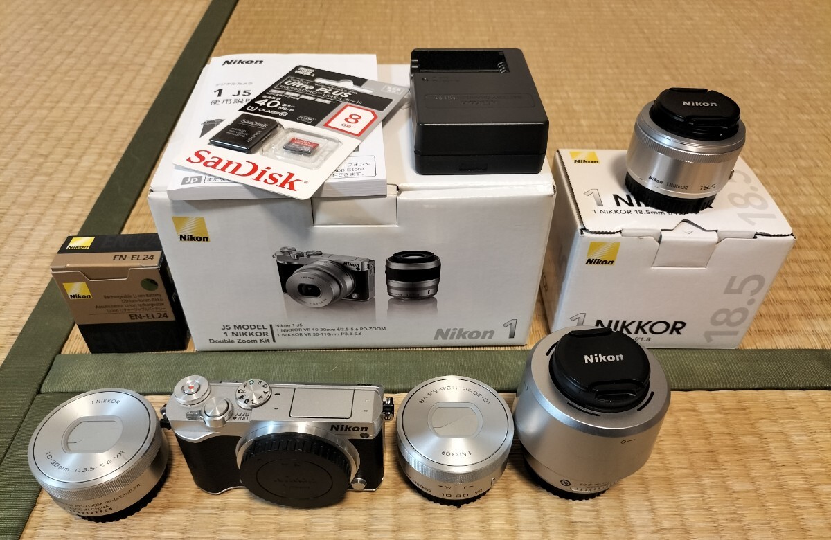 Nikon 1 J5 ダブルズームキット Amazon | Nikon ミラーレス一眼 Nikon1 J5 ダブルズームキット