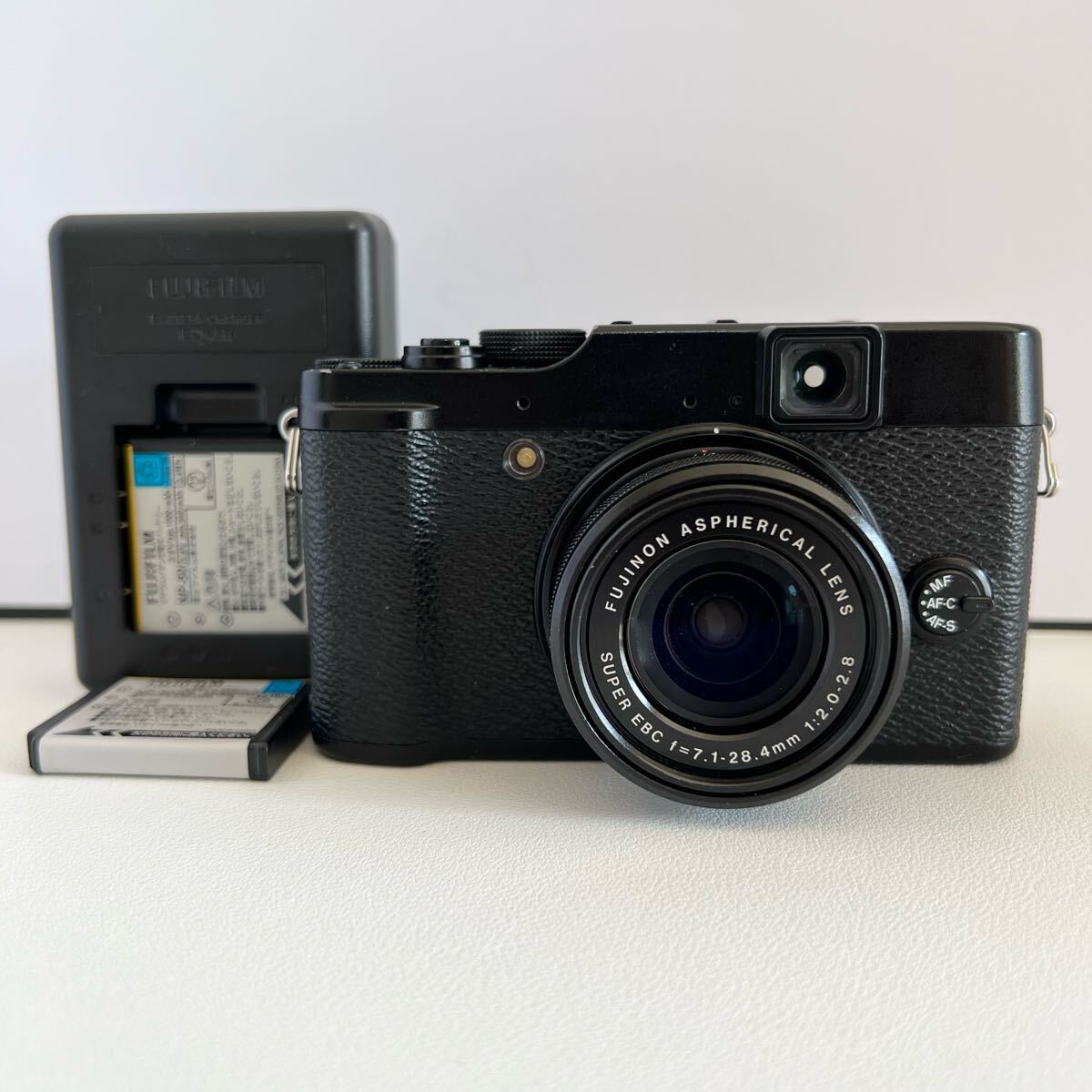 Yahoo!オークション -「x10 fujifilm」の落札相場・落札価格 Yahoo!オークション -「x10 fujifilm」の落札相場・落札価格
