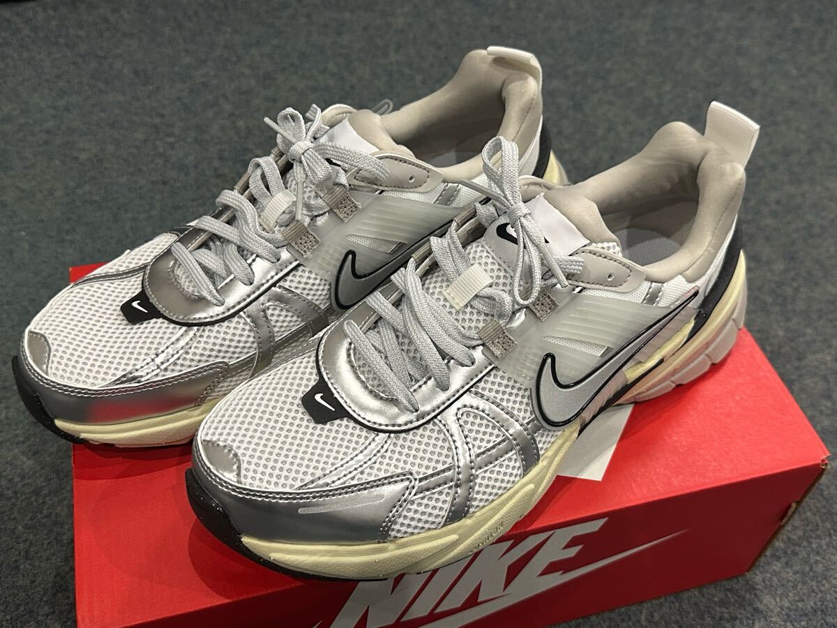 2025年最新】Yahoo!オークション -nike v2k runの中古品・新品 2025年最新】Yahoo!オークション -nike v2k runの中古品・新品