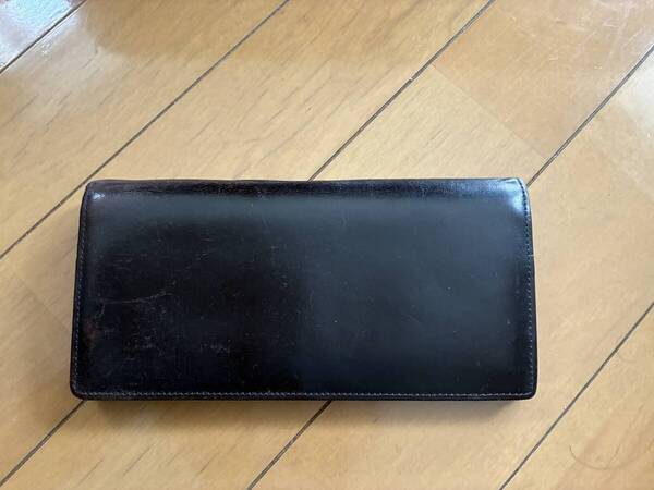 ★格安!激レア!美品!yuhakuユハク 小銭入れ付!長財布 カード入れが多いタイプです★