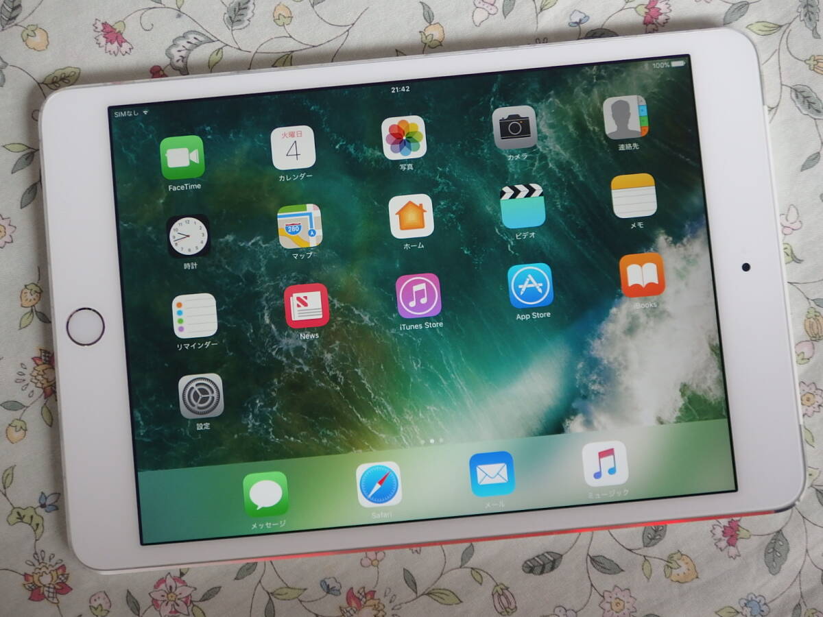 Apple iPad mini Wi-Fi+Cellular 64GB au [ホワイト&シルバー Apple iPad mini Wi-Fi+Cellular 64GB au [ホワイト&シルバー