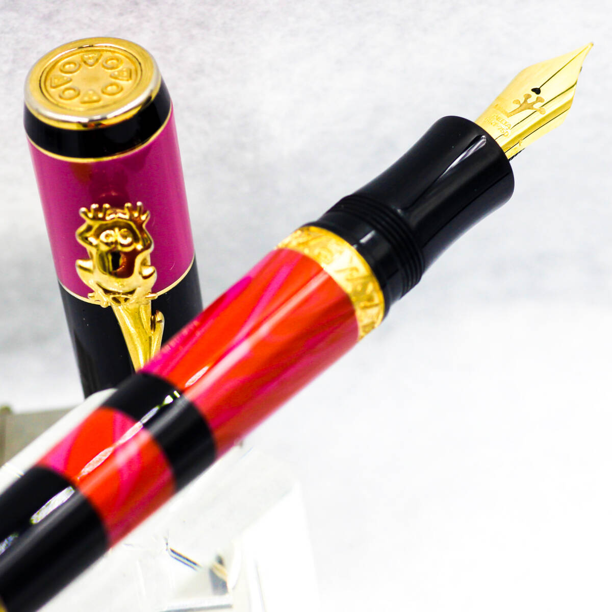 新作入荷!!】 極美品デルタ万年筆 ネイティブアメリカン1KS 少数