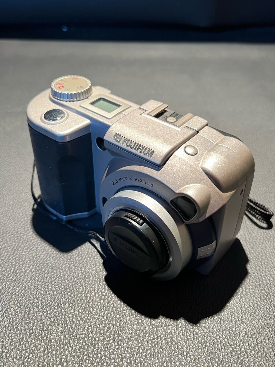 Yahoo!オークション -「finepix z2」の落札相場・落札価格 Yahoo!オークション -「finepix z2」の落札相場・落札価格