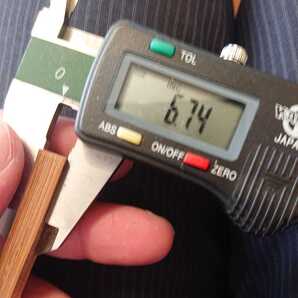 煤竹 目釘 真剣・模擬刀用【上】(母材販売5本です、厚み6.0mm~7.0mm迄が標準品扱いで写真使い回しですので微妙な差異はご容赦ください。)