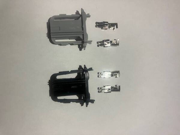 アルファロメオ ミト MITO ファンブロアモーターレジスター コネクター 1セット