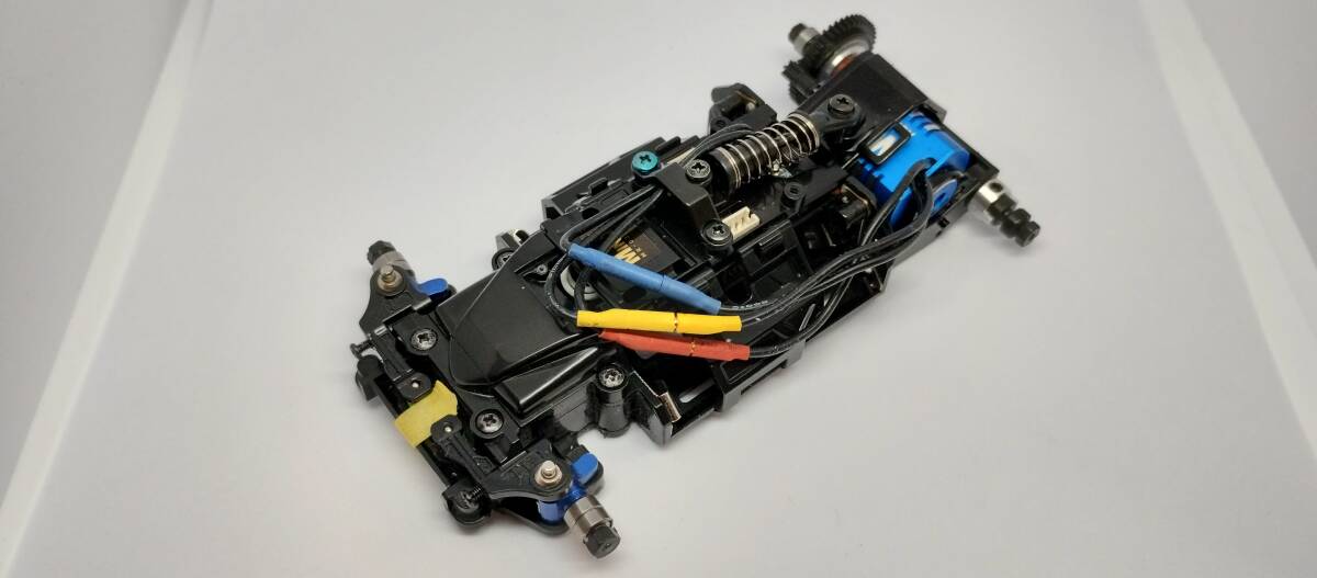 京商ミニッツMR-03EVOシャーシ中古 青モーター、レシーバー付き 京商ミニッツMR-03EVOシャーシ中古 青モーター、レシーバー付き