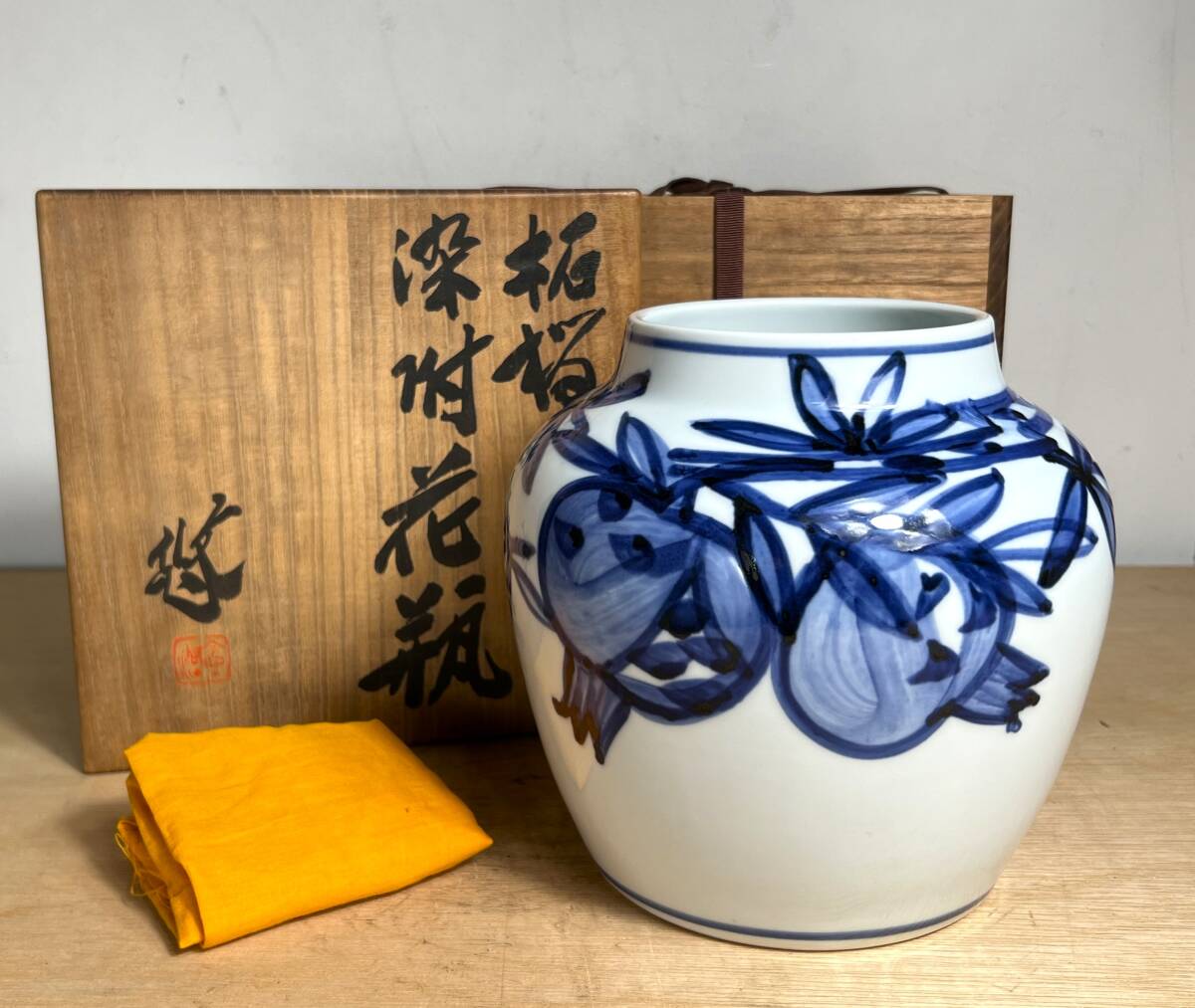 Yahoo!オークション -「花瓶 近藤悠三」の落札相場・落札価格 Yahoo!オークション -「花瓶 近藤悠三」の落札相場・落札価格