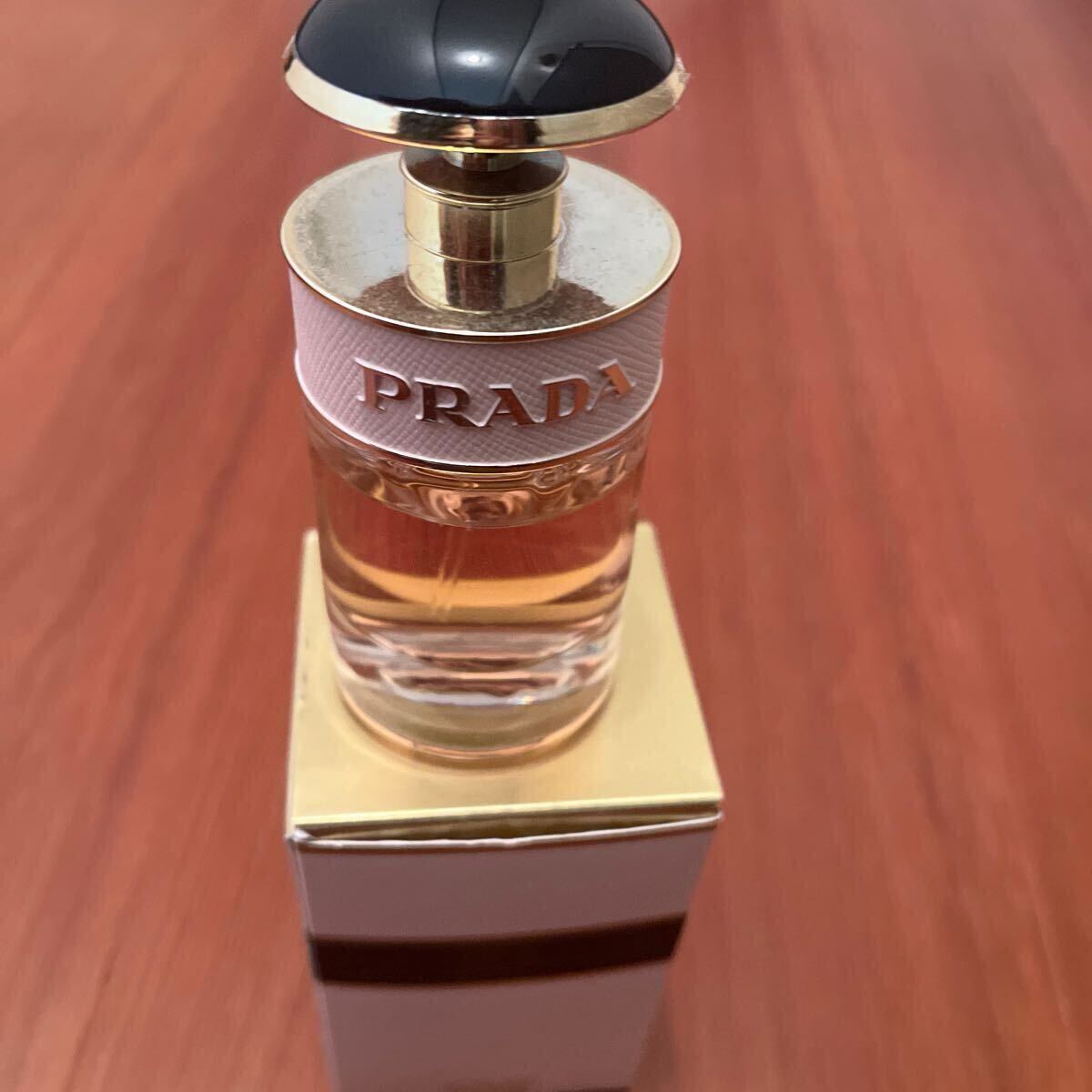 PRADA プラダ　キャンディ　ロー　オードトワレ　30ml ほぼ未使用 プラダ キャンディ ロー オードトワレ 30mL