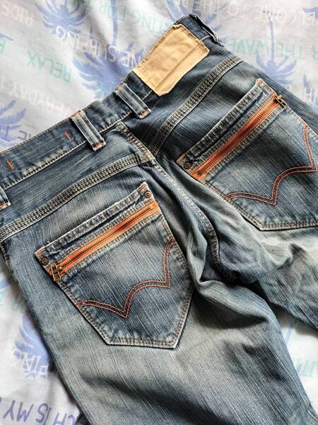 送料込み★即決★EDWIN エドウィン 404XVS ストレートデニム ダメ-ジデニム size30