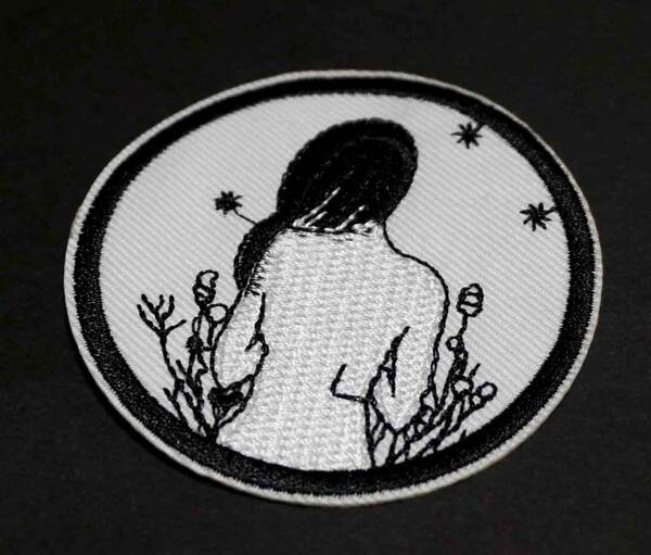 『美女後ろ姿』円型■ 新品■ 見返り美人 ウーマン ガール セクシー『back girl』刺繍ワッペン■格闘技ストリート■洋服・衣類・衣服DIY
