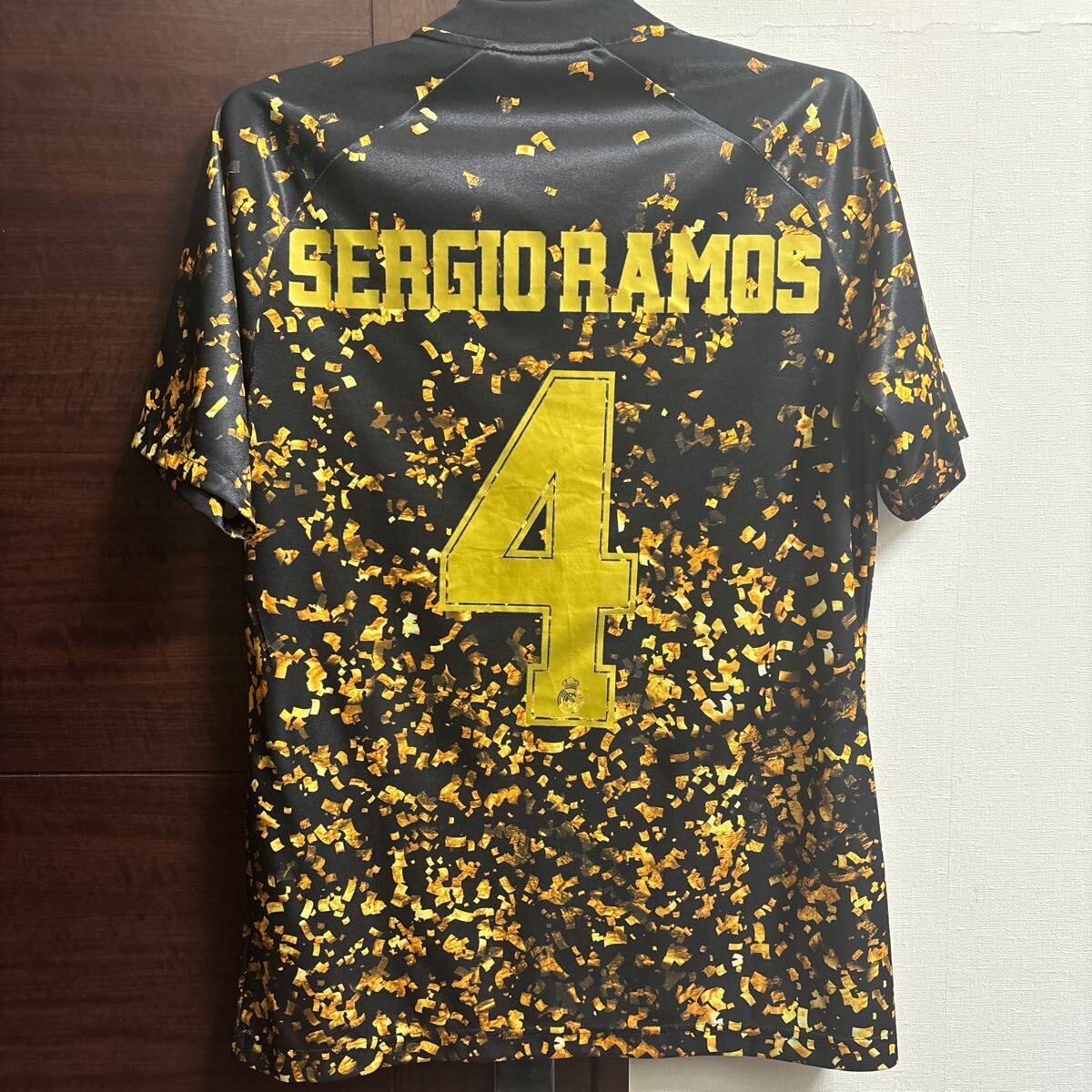Yahoo!オークション -「セルヒオラモス ユニフォーム」(サッカー Yahoo!オークション -「セルヒオラモス ユニフォーム」(サッカー