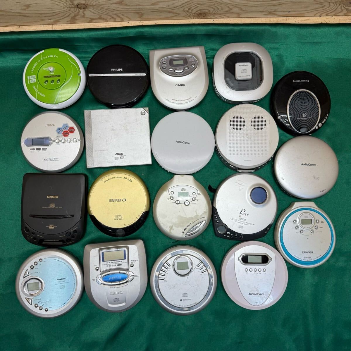2025年最新】Yahoo!オークション -ポータブルcdプレーヤー aiwa 2025年最新】Yahoo!オークション -ポータブルcdプレーヤー aiwa
