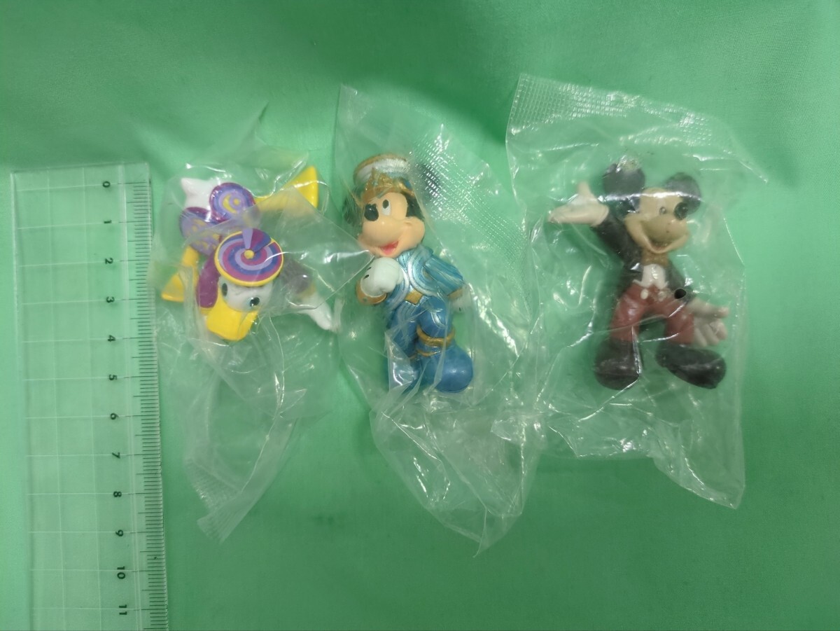 Disney - ラスト1つ！販売終了！ディズニーランド 35周年 プチフィギュア セット 東京ディズニーランド 35周年 プチフィギュアコレクション 2個