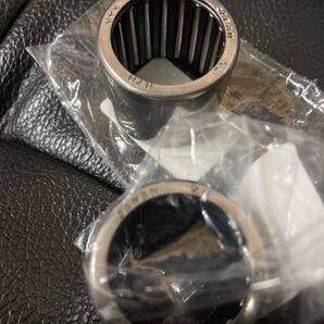 在庫あり 即納可 新品 ヤマハ FZR250R 3LN スイングアーム ピボット ベアリング 2個 93320-32403