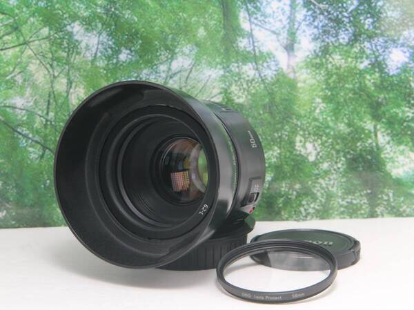 レンズフード付きの明るい単焦点☆ Canon単焦点LENS EF 50mm 1:1.8 Ⅱ☆