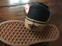 激レア！VANS　ヴァンズ　キッツ　スリッポン　黒　SLIPON　ファイヤー　KIDS　１８．５ｃｍ　ボンバー　ガムソール　US限定_画像4