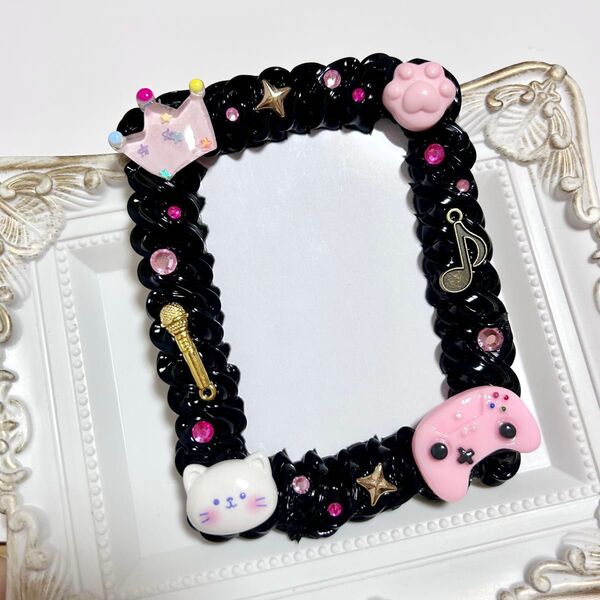 トレカケース ホイップデコ 硬質ケース 黒 マイク ゴールド ピンク 猫 ゲーム コントローラー 推し活 韓国