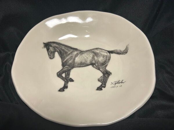 JRA中山競馬場 ハイセイコー号馬像完成記念 記念品飾り皿 中古 平成13年3月4日