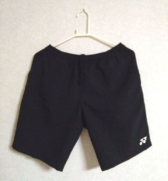 YONEX ヨネックスブラックハーフパンツL